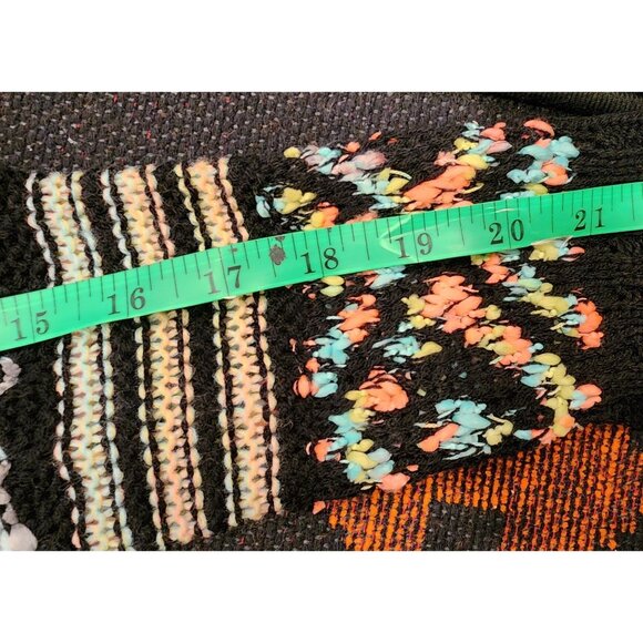 NEW Xhilaration L/G Black Knit Sweater With Multicolor Geometric Pattern - Picture 7 of 13